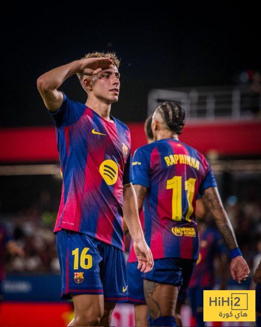 برشلونة يضيف الهدف الثاني في شباك كومو برشلونة يضيف الهدف الثاني في شباك كومو