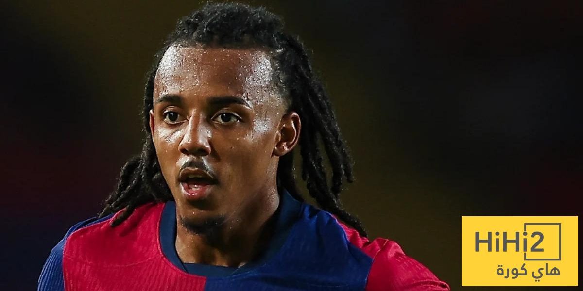 سر غريب وراء تأخر كوندي المتكرر عن التدريبات