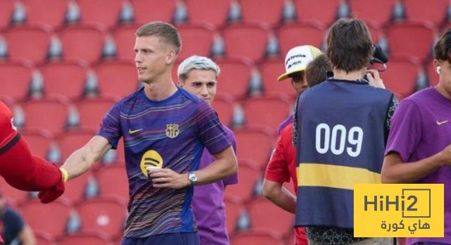 برشلونة يصل ملعب مايوركا قبل لقاء الفريقين برشلونة يصل ملعب مايوركا قبل لقاء الفريقين