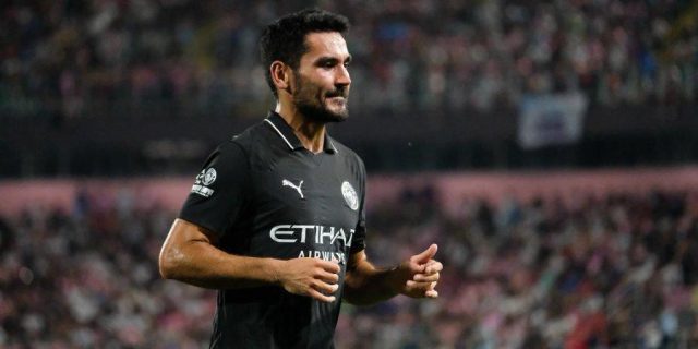 غوندوغان قريب من مغادرة مانشستر سيتي.