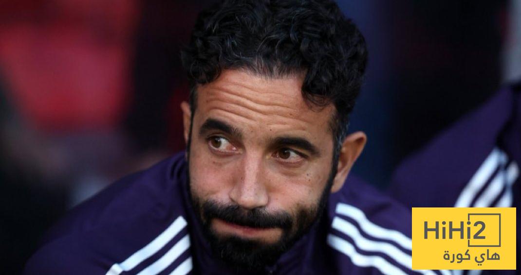 أموريم يعتذر لجماهير مانشستر يونايتد بعد الإقصاء من كأس الرابطة