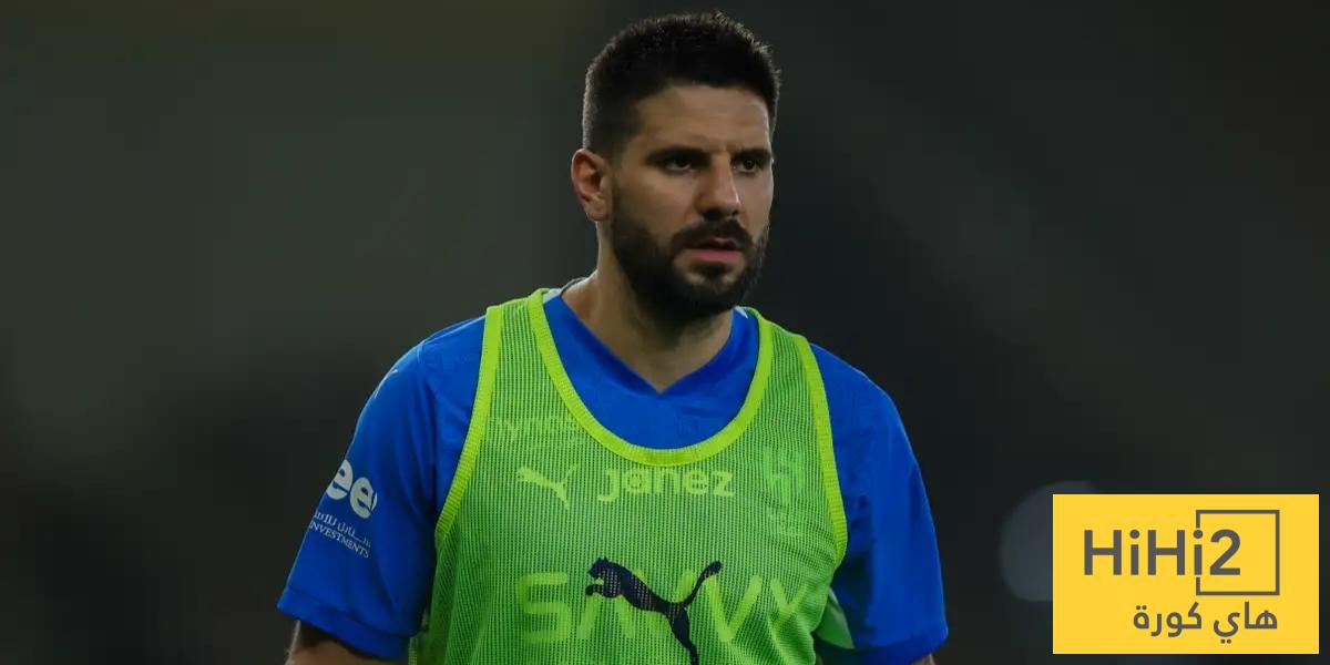 الهلال يترقب.. هل يغامر المنتخب الصربي بميتروفيتش؟