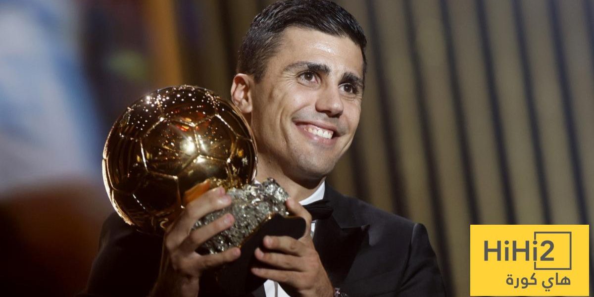 واخيرا يعترف الحرامي بسرقة الكرة الذهبية