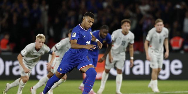 تقييم لاعبي فرنسا بعد الفوز على ايسلندا في تصفيات كأس العالم