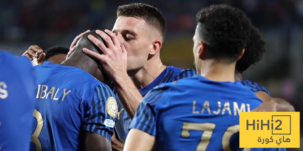 نتائج آخر 4 مواجهات بين الهلال والأخدود