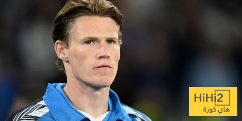 ماكتوميناي لا يريد مغادرة نابولي