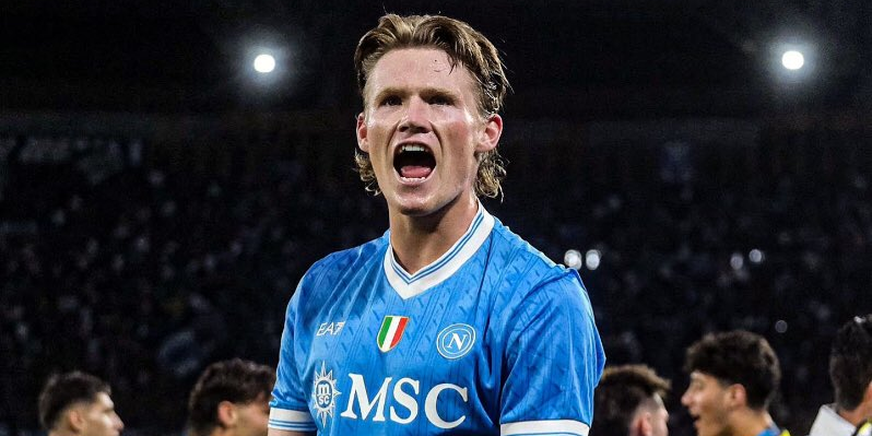 نجم نابولي على رادار برشلونة