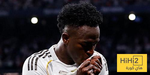 هل يظن فينيسيوس نفسه أكبر من ألونسو داخل الريال …؟!