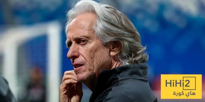 خطة فنية متكاملة على طاولة خيسوس