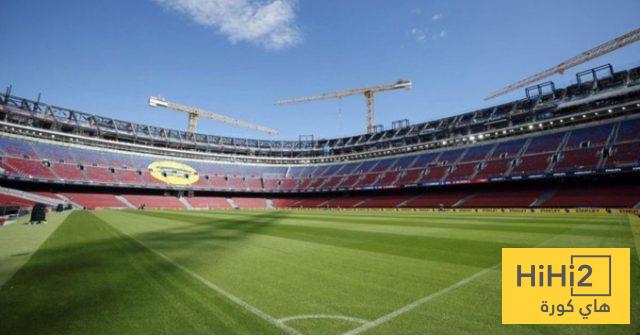 إقبال جماهيري ضخم على تدريب برشلونة المفتوح في كامب نو
