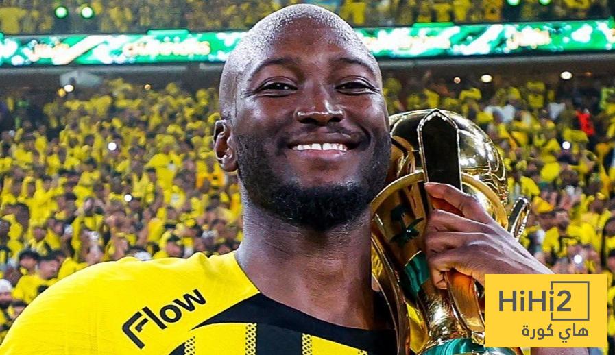 دور بيريرا في غرفة ملابس الاتحاد