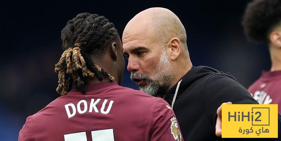 لاعب مانشستر سيتي يتحدث عن منافسة أرسنال