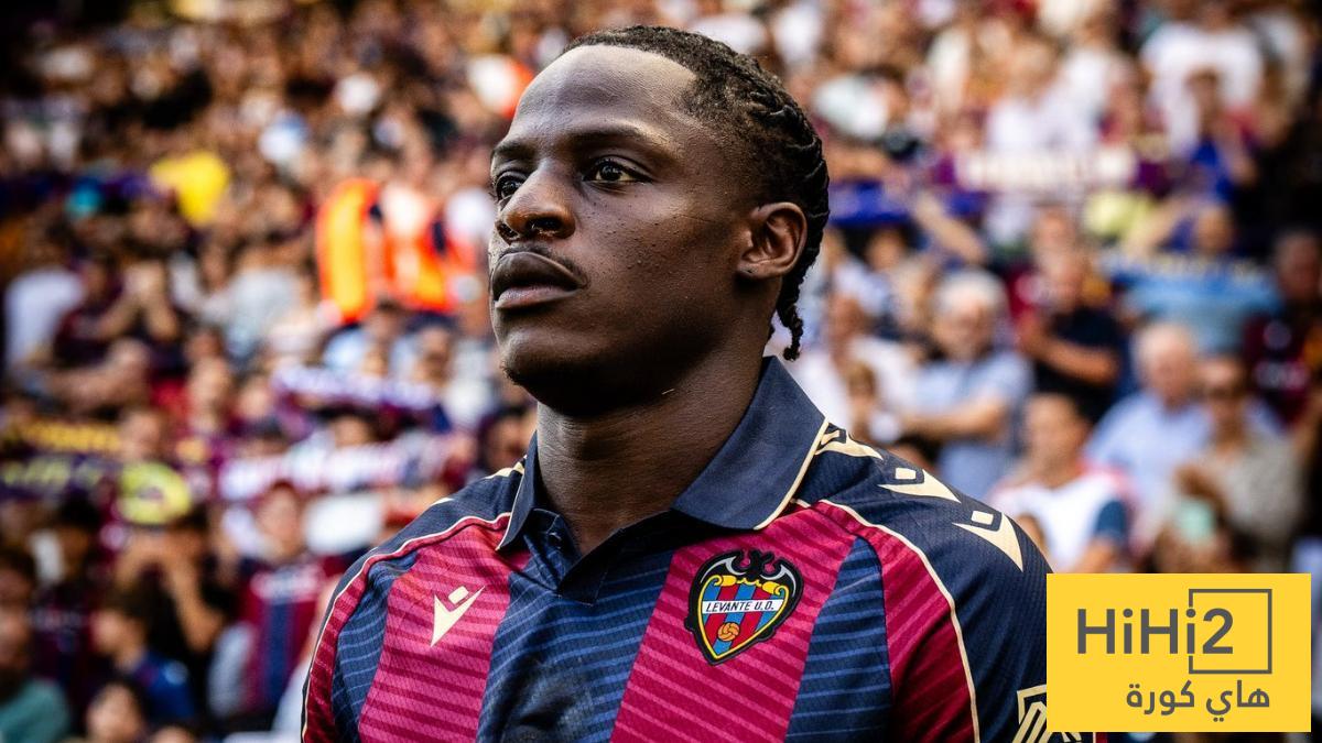 وسط اهتمام الريال وبرشلونة .. قيمة العرض الذي رفضه ليفانتي من أجل إيتا إيونغ