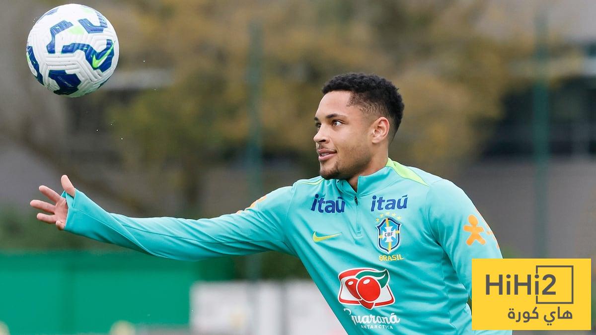 فيتور روكي يكشف معاناته النفسية بعد رحيله عن برشلونة