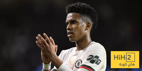 نجم أرسنال يشيد بموهبة تشيلسي