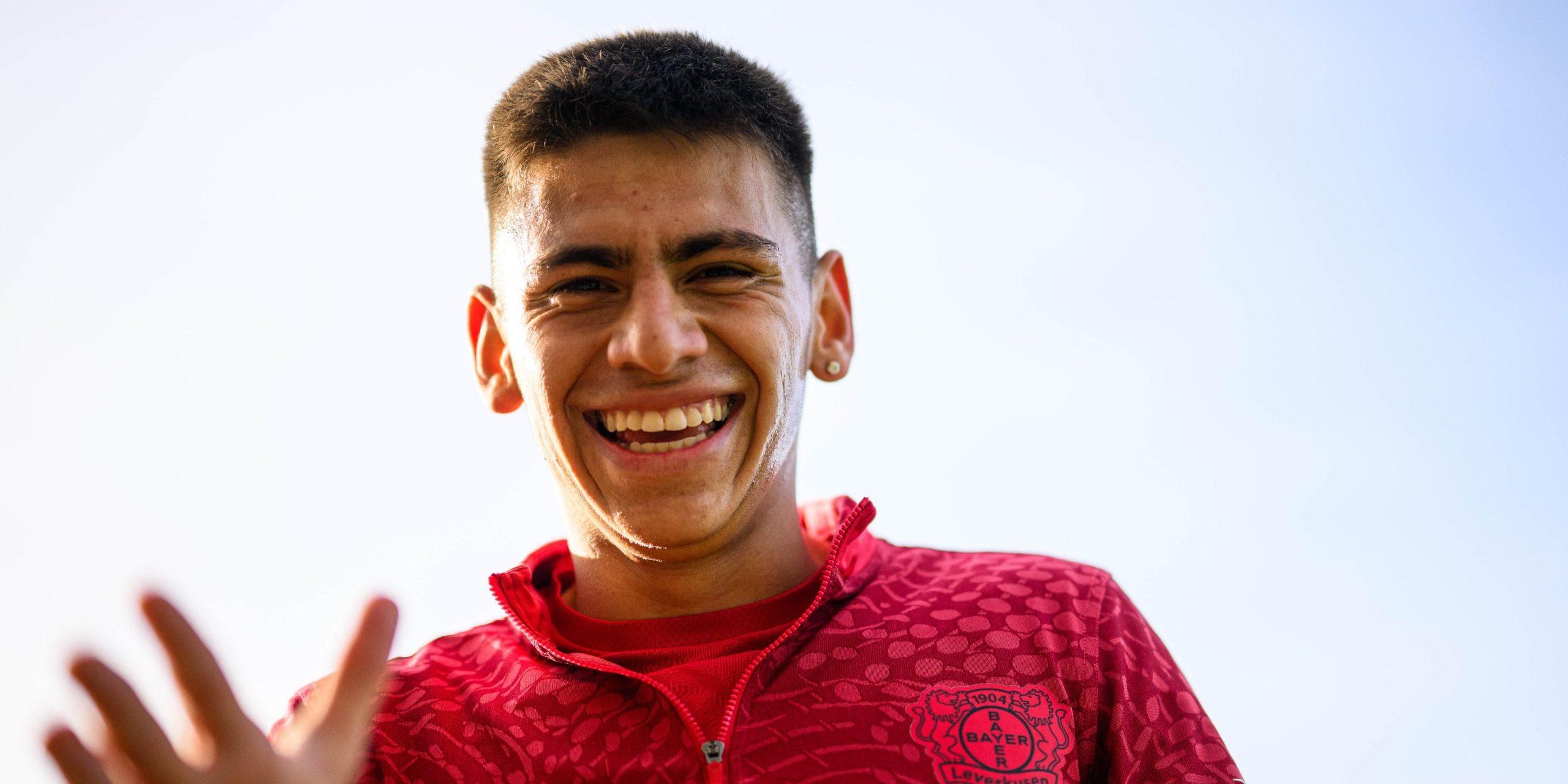 السيتي يخطط لقطع إعارة إيشيفيري من ليفركوزن