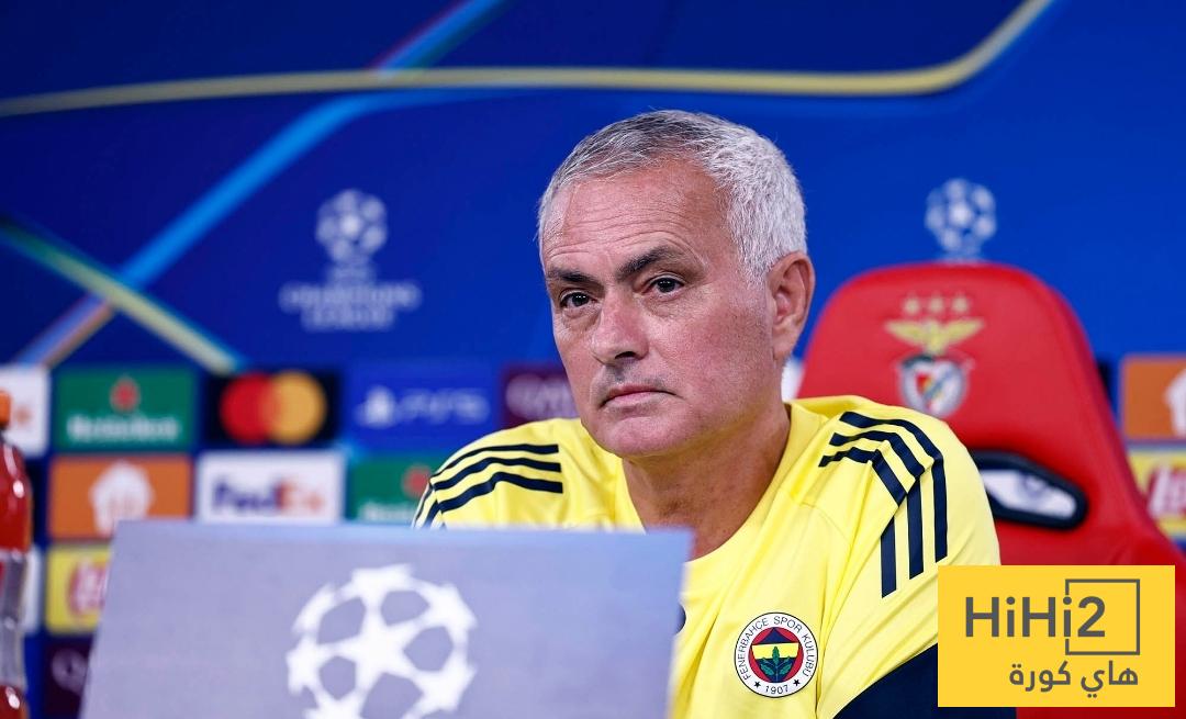 مورينيو يتلقى إشادة كبيرة من تاليسكا