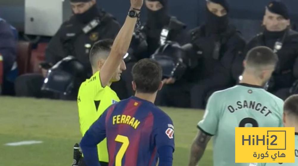 رسالة سانسيت للحكم قبل طرده أمام برشلونة