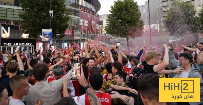 جماهير أرسنال تتوافد على ملعب الإمارات قبل لقاء البايرن