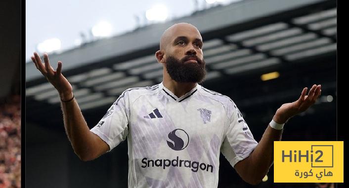 إحصائيات مبومو في الشوط الأول أمام كريستال بالاس