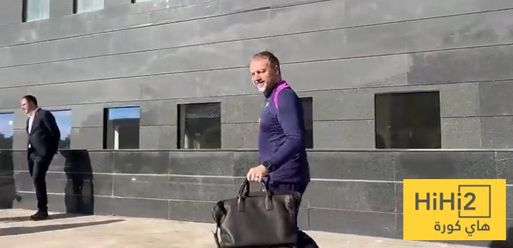 برشلونة يصل فندق الإقامة قبل لقاء أتليتكو مدريد