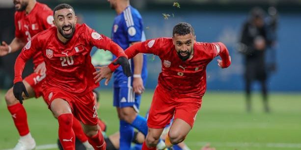 معلقو مباراة العراق والبحرين في كأس العرب 2025