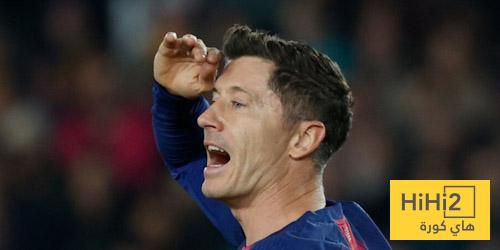 سهام الانتقادات تطارد ليفاندوفسكي بعد مباراة فرانكفورت