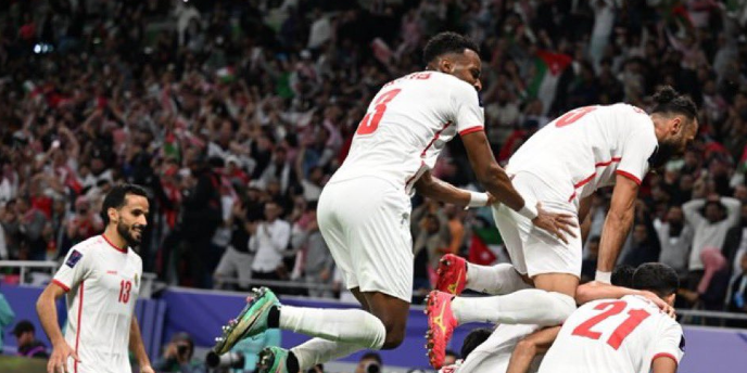 الأردن إلى نهائي كأس العرب بعد الفوز على الأخضر الأردن إلى نهائي كأس العرب بعد الفوز على الأخضر