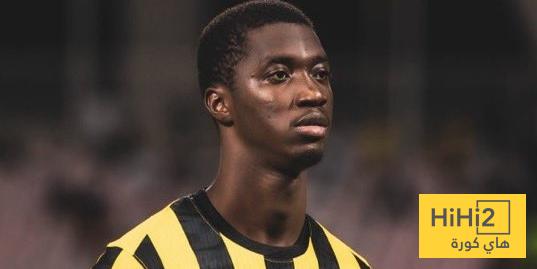 في الكورة : سر علاقة دومبيا المميزة مع العبود !