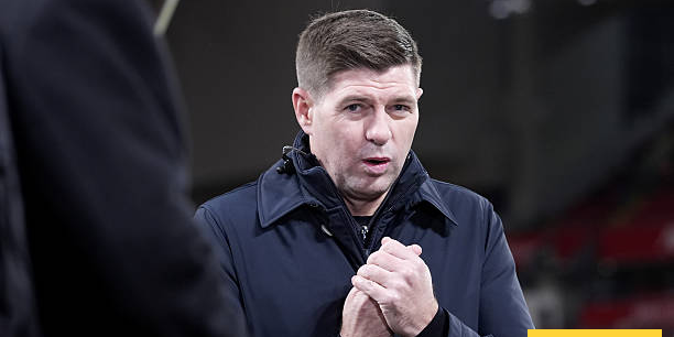 جيرارد يطمح في خلافة آرني سلوت بتدريب ليفربول