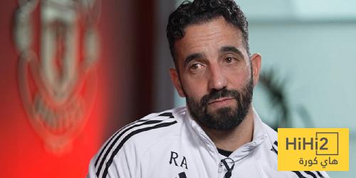 أموريم: أعاني كثيرا بسبب مانشستر يونايتد