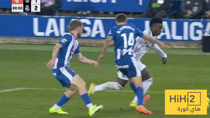 يجب على رئيس لجنة الحكام الاستقالة بعد مهزلة لقاء ألافيس والريال !