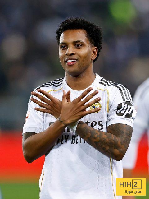 هل أنهى رودريغو مباراة ألافيس مصابا؟ 1