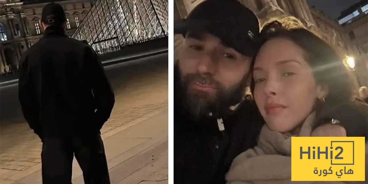 صور – كريم بنزيما وزوجته في متحف اللوفر بباريس