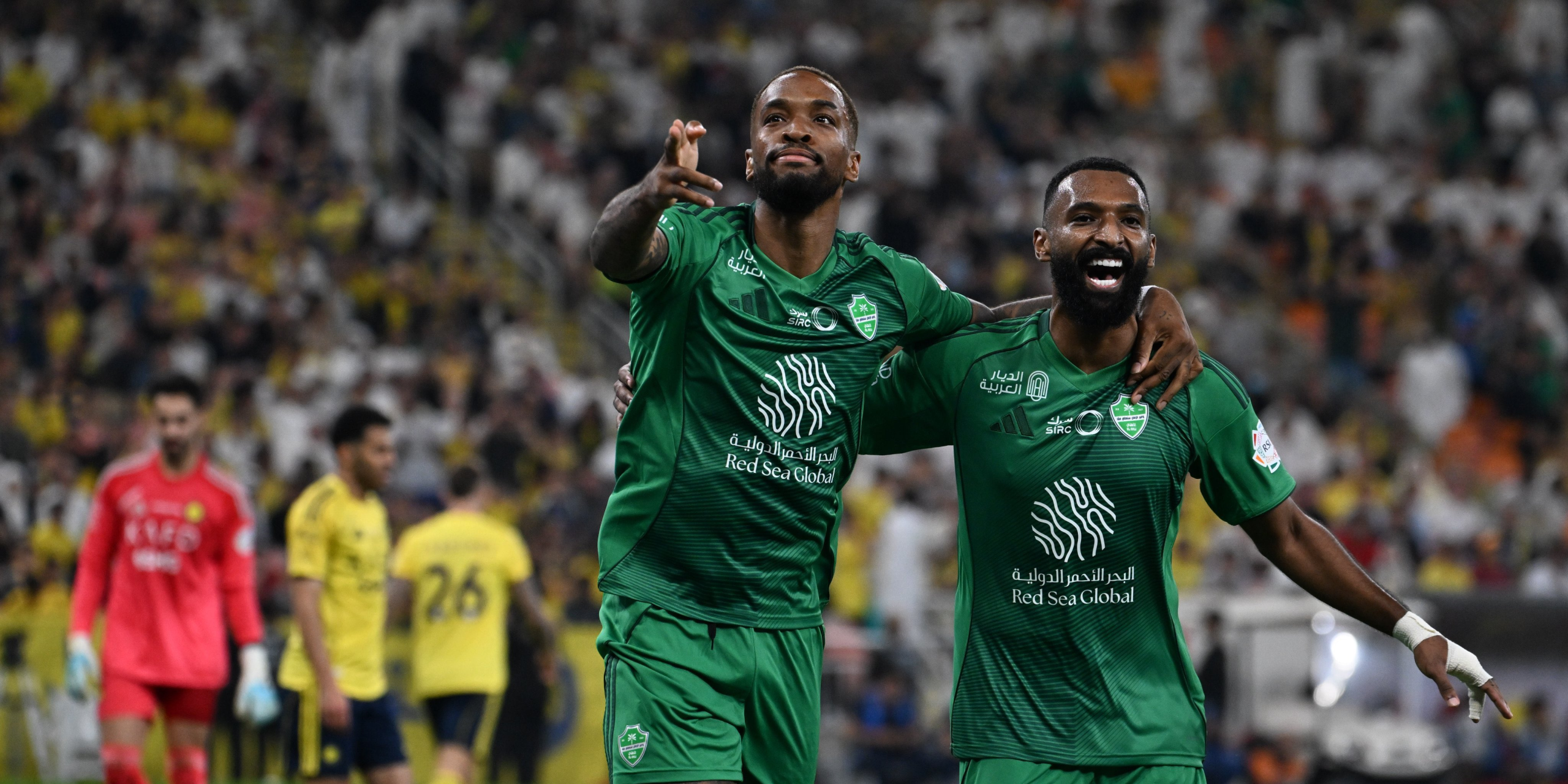 الاهلي يضيف الهدف الثاني في شباك النصر الاهلي يضيف الهدف الثاني في شباك النصر