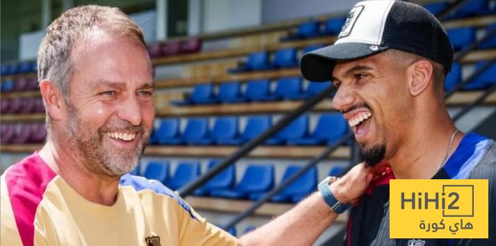 الأجواء في غرف ملابس برشلونة الأجواء في غرف ملابس برشلونة