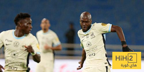 عين على دانيلو في مباراة الخلود عين على دانيلو في مباراة الخلود