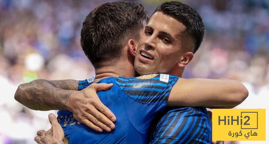 خطوة أخيرة تفصل كانسيلو عن الانتقال إلى برشلونة !