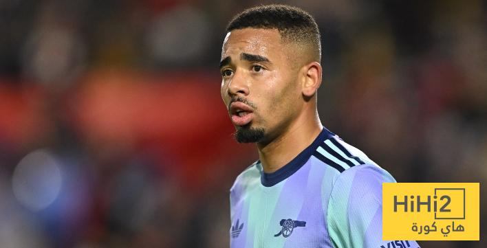 أرسنال يتفوق بهدفين مقابل هدف على بورتسموث في الشوط الأول