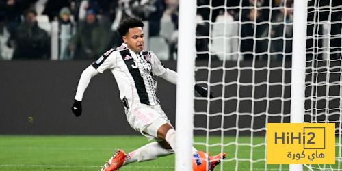 عين على مكيني في مباراة كريمونيسي