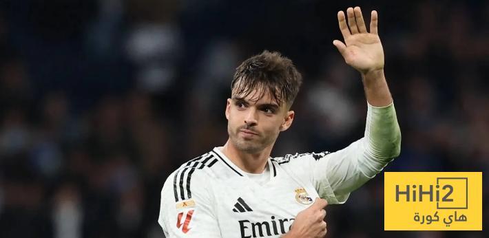 اسينسيو يضرب شباك ليفانتي بالهدف الثاني