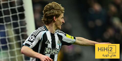 عين على غوردون في مباراة أيندهوفن