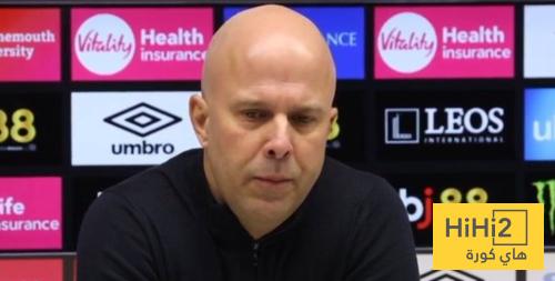 سلوت : كرة القدم قاسية