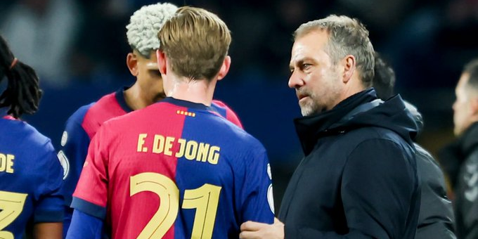 دي يونغ يتحول إلى قطعة أساسية في تشكيلة فليك