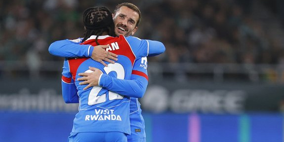 اتلتيكو مدريد يكتسح بيتيس ويصعد لنصف نهائي كاس ملك اسبانيا