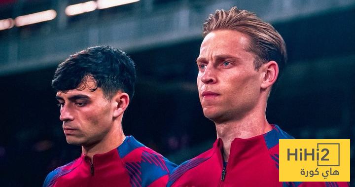 اراحة دي يونغ في مباراة مايوركا