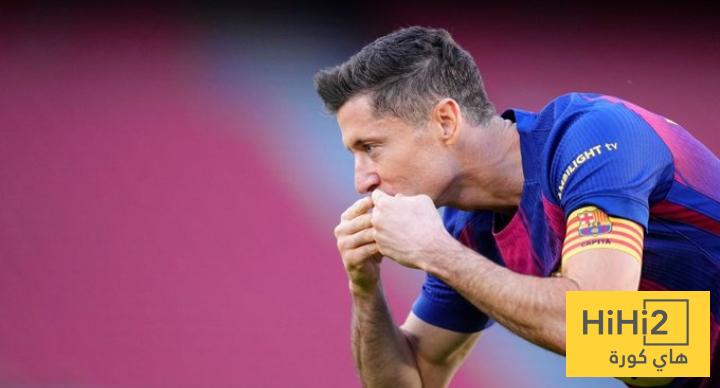 ليفاندوفسكي يواصل أرقامه القياسية