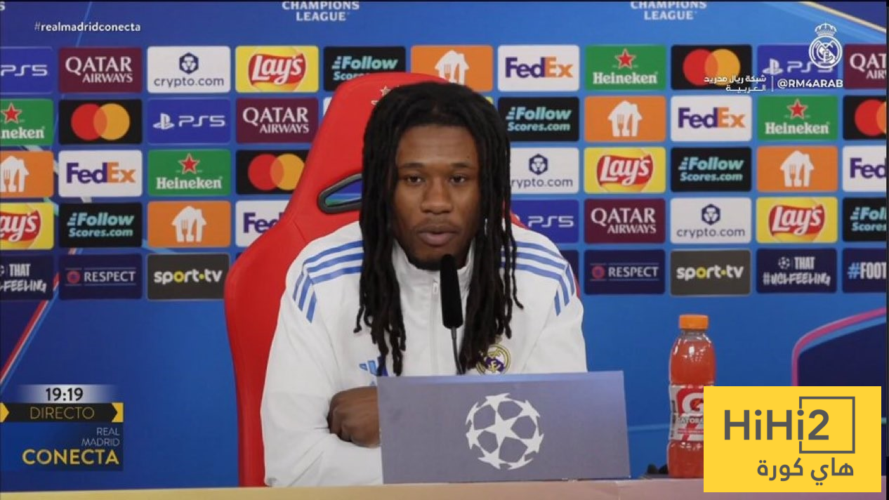 كامافينغا يكشف كواليس “أريكة أربيلوا الرمادية” كامافينغا يكشف كواليس “أريكة أربيلوا الرمادية”