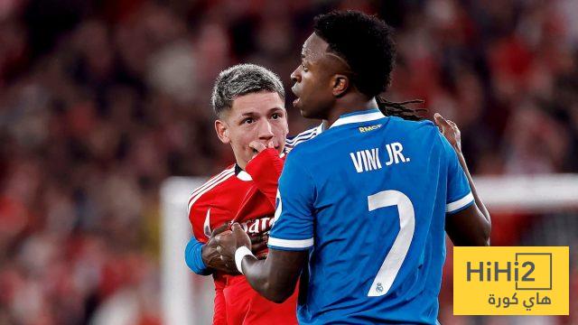 الغرامة المتوقعة على لاعب بنفيكا بعد العنصرية ضد فينيسيوس 2 الغرامة المتوقعة على لاعب بنفيكا بعد العنصرية ضد فينيسيوس 1