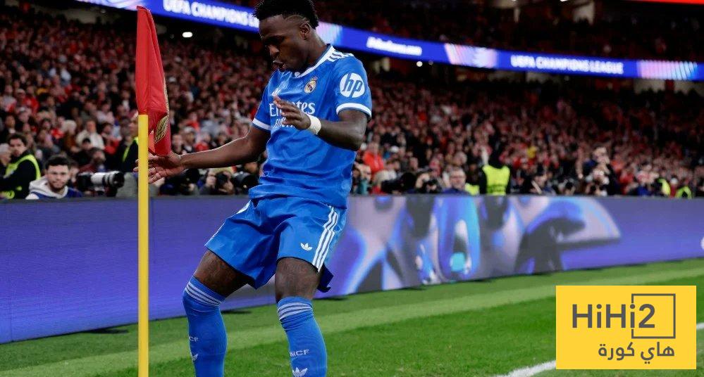 صحفي يكشف عن رأيه في احتفال فينيسيوس